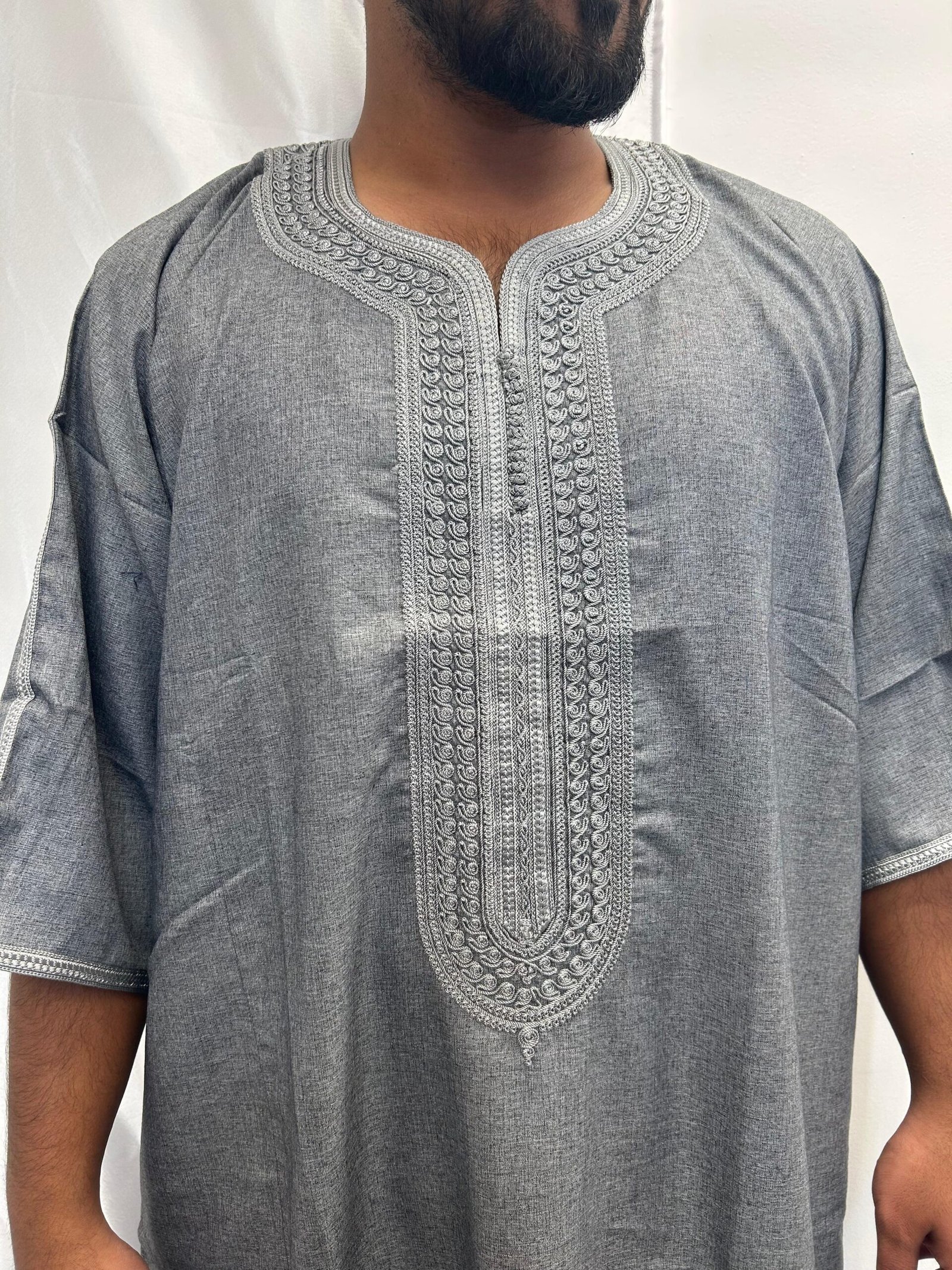 olive green with white embroidery moroccon thobe