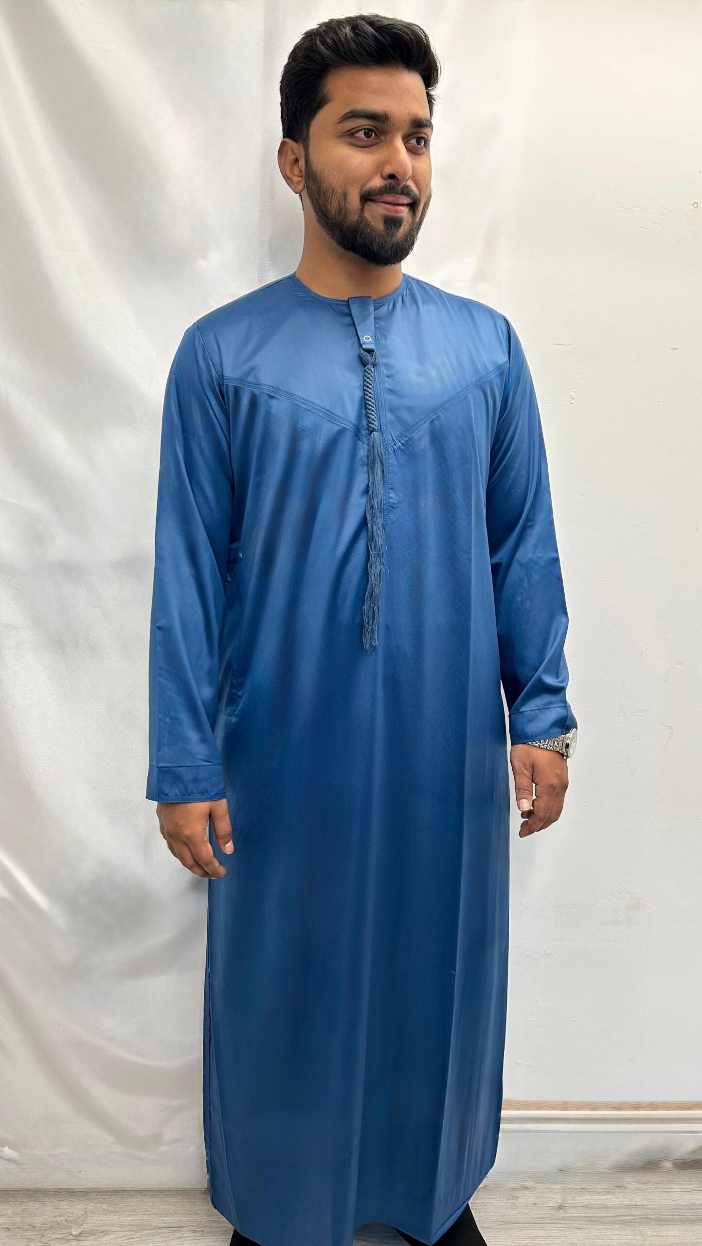 rose beige luxury sheen emirati thobe (copy)