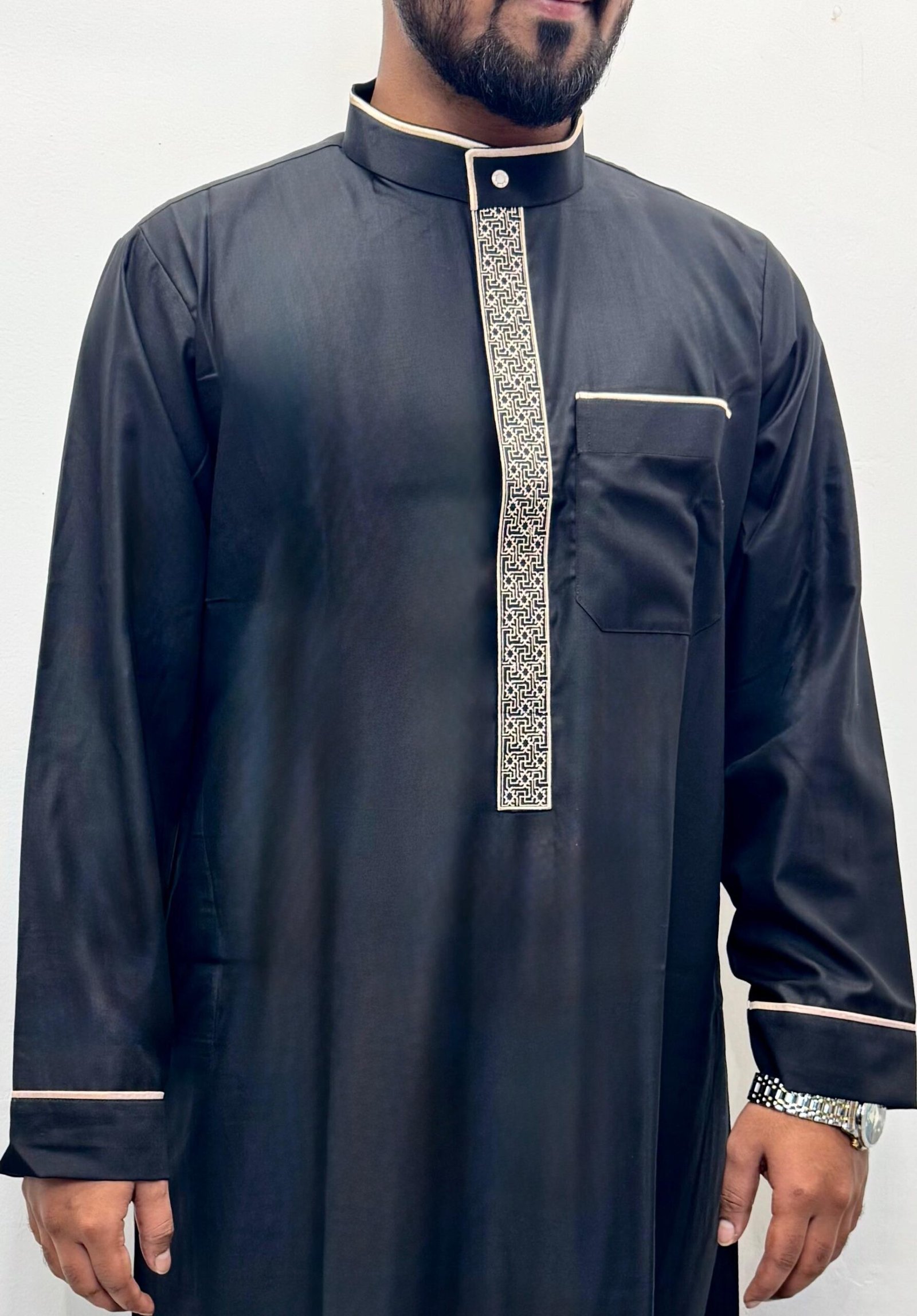 PREMIUM BLACK EMBROIDERED COLLAR THOBE - Image 2