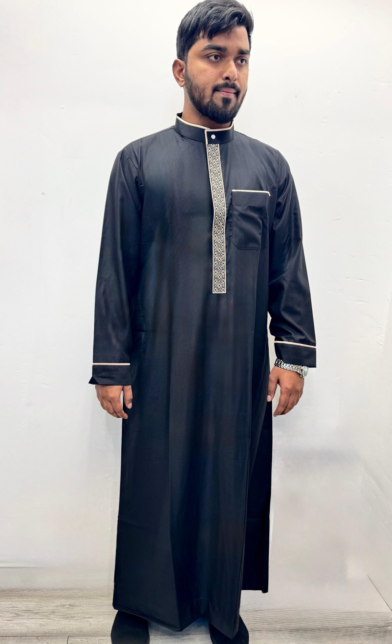 PREMIUM BLACK EMBROIDERED COLLAR THOBE