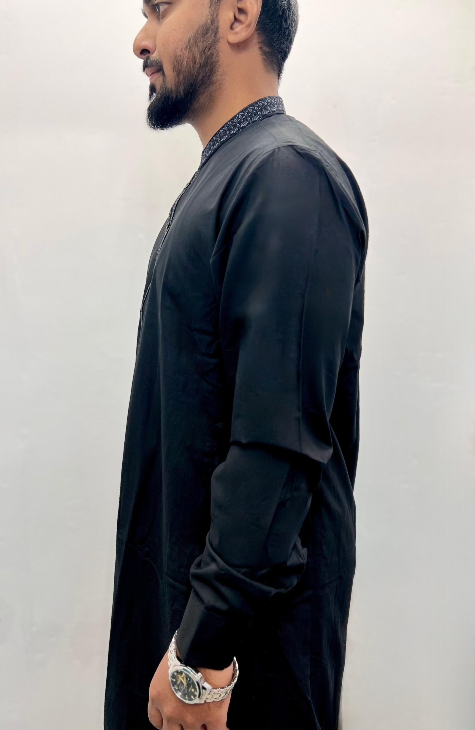 luxries black shalwar kameez with band