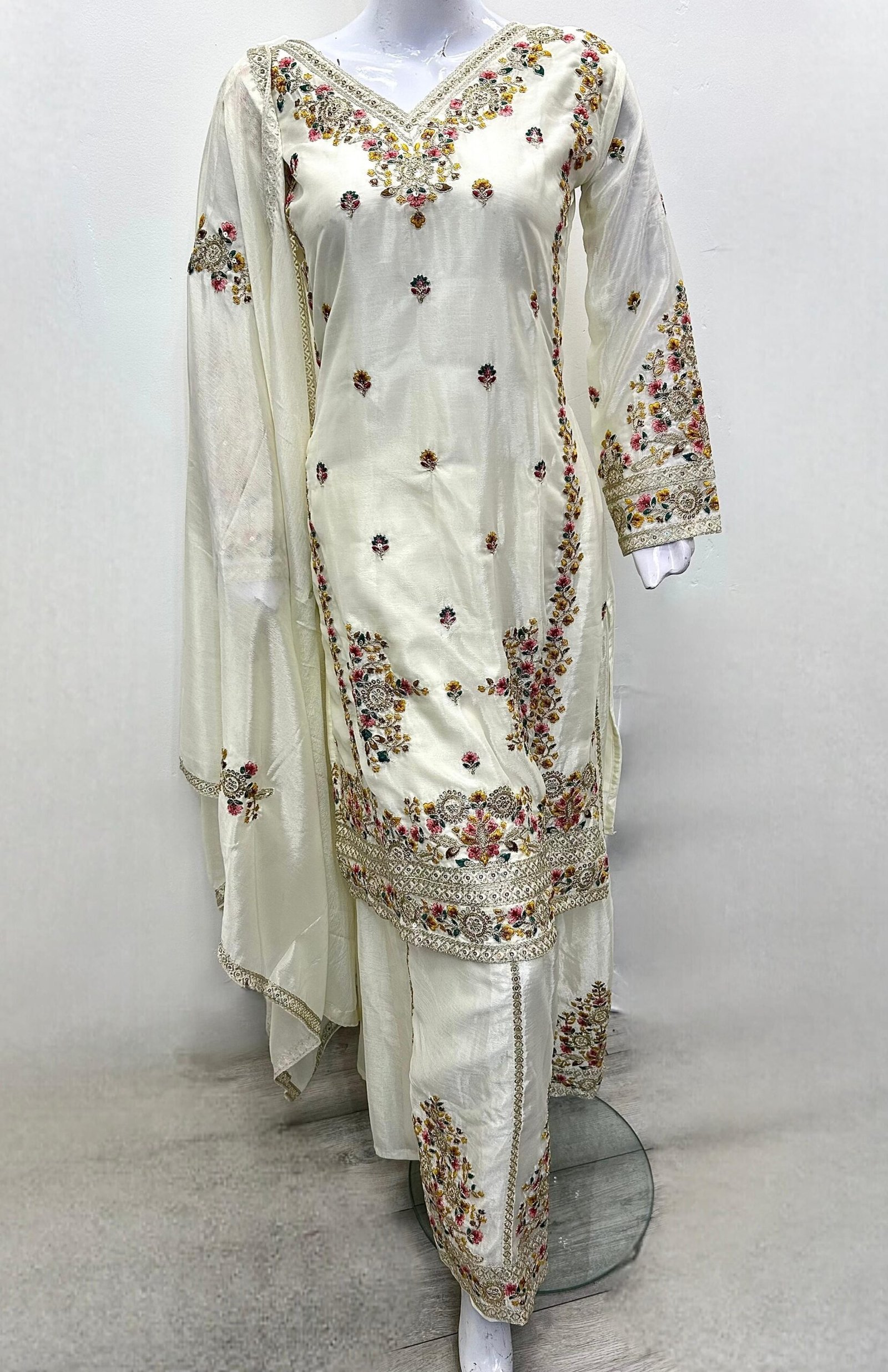 Luxuries OFF-White Sharara Suit