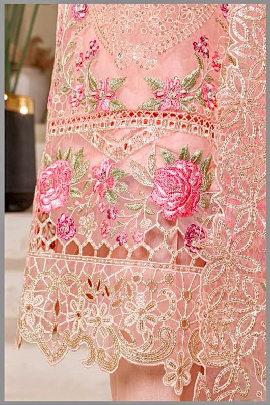 BIN SAEED LUXURY EMBROIDERED CHIFFON AND ORGANZA 3PC COLLECTION - Image 5