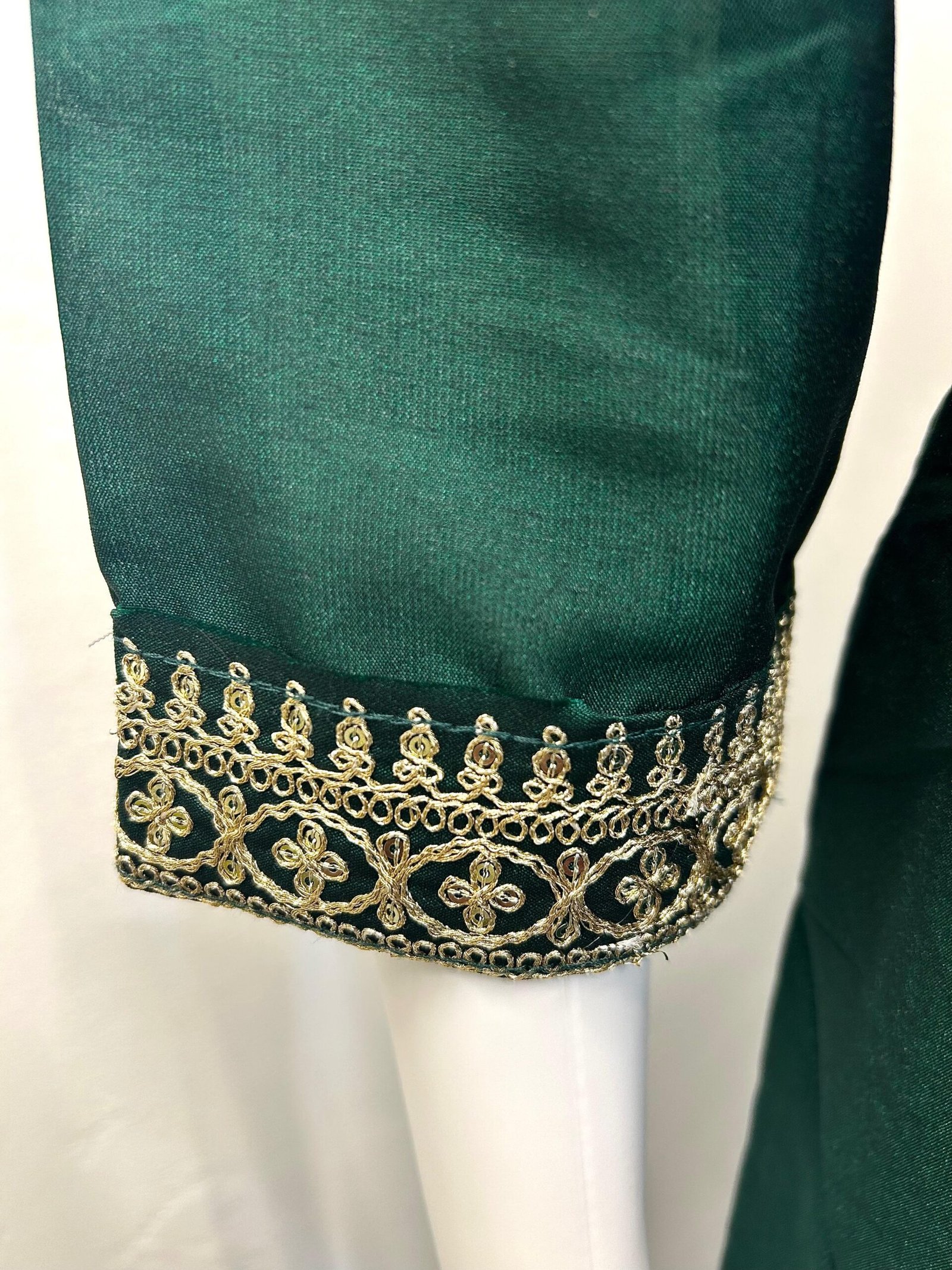 Emerald Royal Embroidered Suit - Image 3
